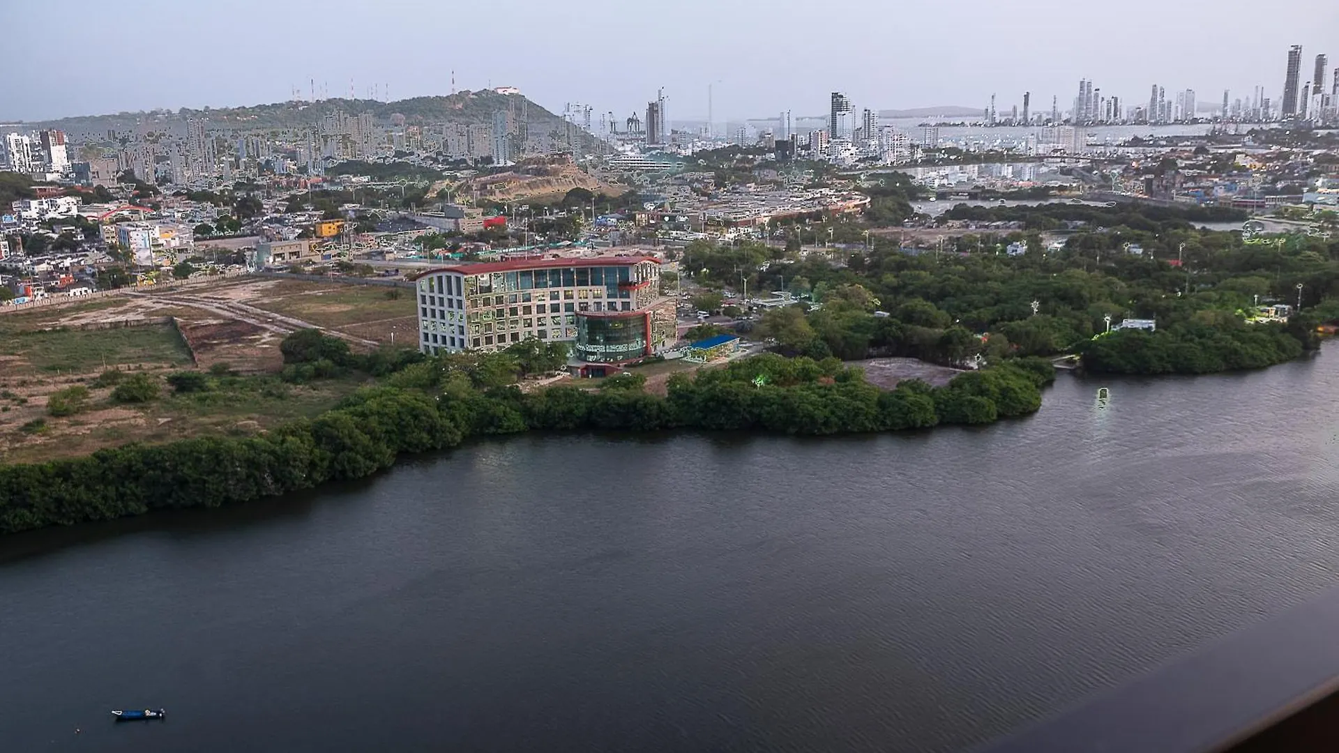 Murano Centro1 26Floor,Rooftop,Infinity Pool & Views By Imz Cartagena